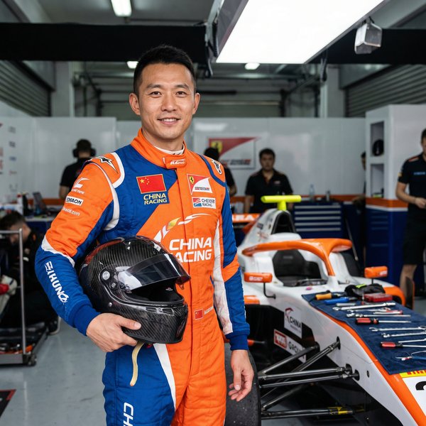 国产赛车手顾问